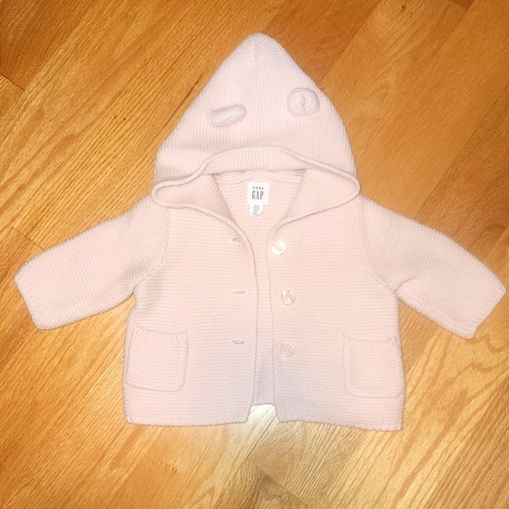 Gap baby girl sweater 0 to 3 months